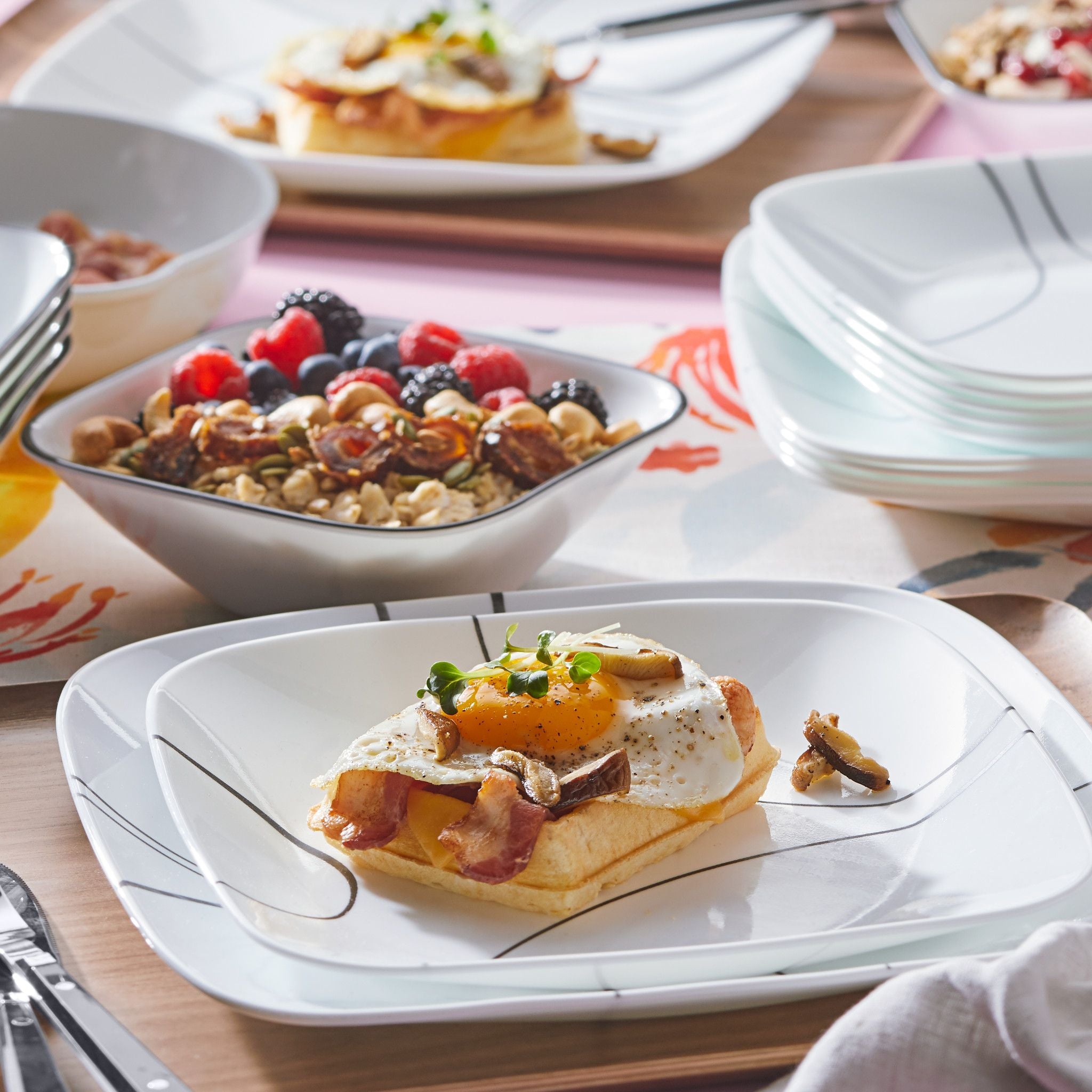 CorelleĀ® Simple Lines 18-piece Dinnerware Set. Service for 6 - Image 2